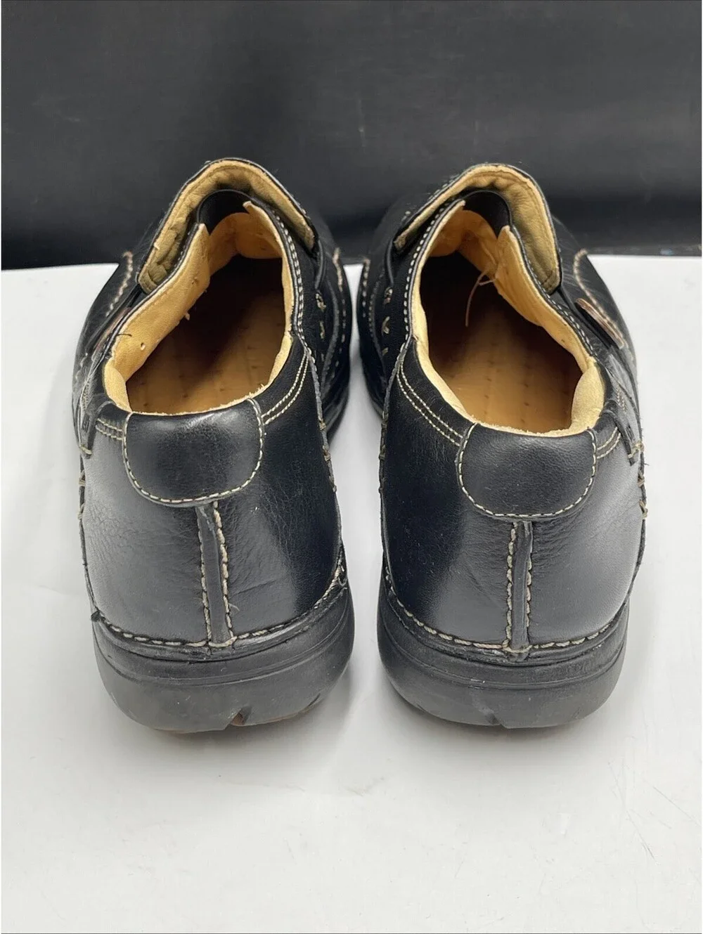Clarks Un Loop Unstructured Loafers Womens Size 8M Black Leather Comfort Shoes